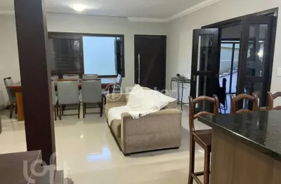 Casa em condomínio fechado com 3 quartos à venda na rua são leopoldo, 80, vila jardim, porto alegre, 221 m2 por r$ 990.000