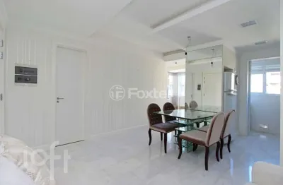 Apartamento com 1 quarto à venda na avenida independência, 900, independência, porto alegre, 47 m2 por r$ 610.000