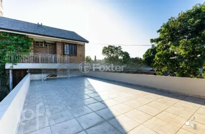 Casa com 3 quartos à venda na rua delfino riet, 287, santo antônio, porto alegre, 322 m2 por r$ 1.300.000