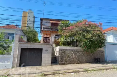 Casa com 5 quartos à venda na rua caldre e fião, 54, santo antônio, porto alegre, 160 m2 por r$ 650.000