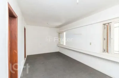 Apartamento com 1 quarto à venda na rua duque de caxias, 1735, centro histórico, porto alegre, 31 m2 por r$ 215.000