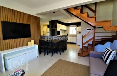 Casa em condomínio fechado com 2 quartos à venda na rua das espatódeas, 170, ponta grossa, porto alegre, 56 m2 por r$ 242.000