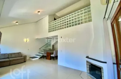 Casa em condomínio fechado com 3 quartos à venda na rua pau-brasil, 181, hípica, porto alegre, 154 m2 por r$ 790.000