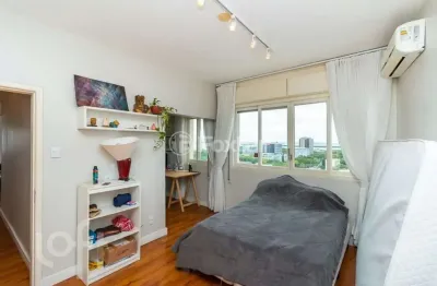 Apartamento com 2 quartos à venda na avenida borges de medeiros, 1141, centro histórico, porto alegre, 74 m2 por r$ 365.750