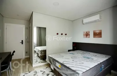 Apartamento com 1 quarto à venda na rua senhor dos passos, 154, centro, porto alegre, 21 m2 por r$ 299.000