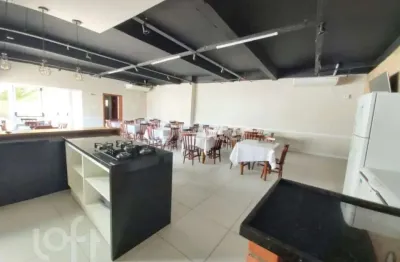 Apartamento com 2 quartos à venda na rua eurico lara, 103, medianeira, porto alegre, 5889 m2 por r$ 340.000
