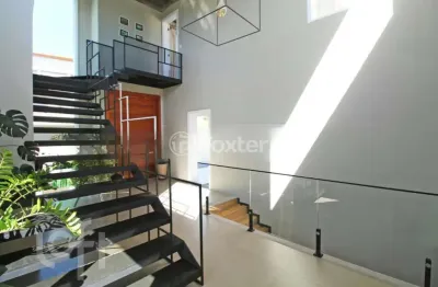 Casa em condomínio fechado com 5 quartos à venda na estrada das três meninas, 2001, vila nova, porto alegre, 360 m2 por r$ 2.590.000