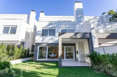 Casa em condomínio fechado com 3 quartos à venda na rua doutor ney de castilhos ferreira, 300, pedra redonda, porto alegre, 276 m2 por r$ 3.550.000