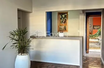 Apartamento com 2 quartos à venda na rua itacolomi, 25, passo da areia, porto alegre, 51 m2 por r$ 300.000