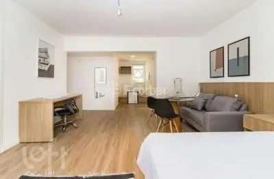 Apartamento com 1 quarto à venda na rua duque de caxias, 1705, centro histórico, porto alegre, 41 m2 por r$ 310.000