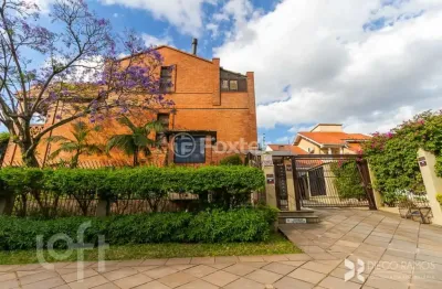 Casa em condomínio fechado com 3 quartos à venda na avenida jacuí, 978, cristal, porto alegre, 359 m2 por r$ 990.000