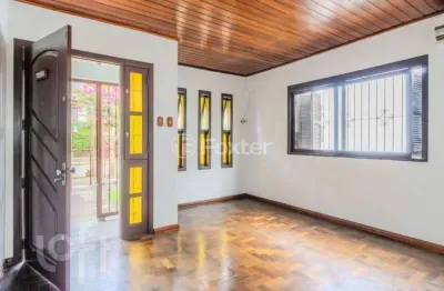 Casa com 3 quartos à venda na rua glênio peres, 80, vila nova, porto alegre, 145 m2 por r$ 650.000
