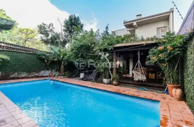 Casa com 5 quartos à venda na rua itaboraí, 1490, jardim botânico, porto alegre, 370 m2 por r$ 1.800.000