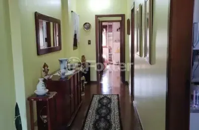 Apartamento com 3 quartos à venda na rua octávio de souza, 40, teresópolis, porto alegre, 182 m2 por r$ 699.000