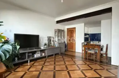 Apartamento com 2 quartos à venda na avenida bastian, 505, menino deus, porto alegre, 82 m2 por r$ 400.000