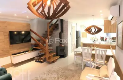 Casa em condomínio fechado com 3 quartos à venda na rua leopoldo prux, 50, parque das hortênsias, canela, 123 m2 por r$ 990.000