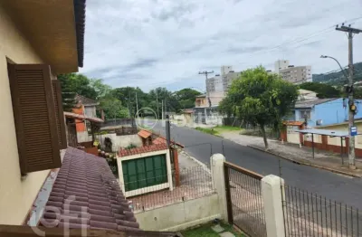 Casa com 3 quartos à venda na rua octávio de souza, 425, teresópolis, porto alegre, 230 m2 por r$ 849.000