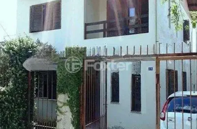 Casa com 4 quartos à venda na rua doze de outubro, 674, partenon, porto alegre, 139 m2 por r$ 430.000