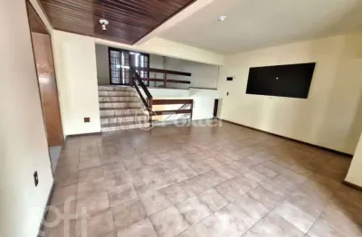 Casa com 3 quartos à venda na avenida luiz moschetti, 515, vila joão pessoa, porto alegre, 283 m2 por r$ 489.000