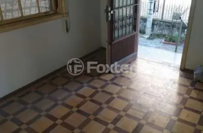 Casa com 3 quartos à venda na rua artur fabião carneiro, 35, passo da areia, porto alegre, 250 m2 por r$ 750.000