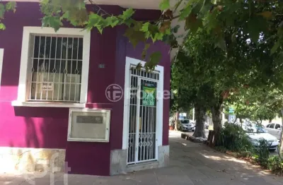 Casa com 3 quartos à venda na rua general couto de magalhães, 569, são joão, porto alegre, 108 m2 por r$ 849.000