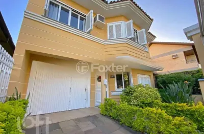 Casa com 4 quartos à venda na rua itaboraí, 1009, jardim botânico, porto alegre, 355 m2 por r$ 2.800.000