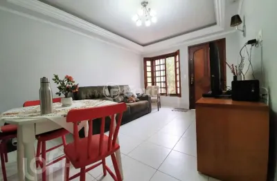 Casa com 3 quartos à venda na rua cacequi, 130, passo da areia, porto alegre, 130 m2 por r$ 889.900