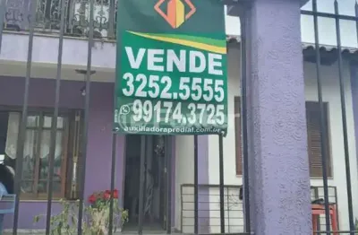 Casa com 4 quartos à venda na rua pinto da rocha, 426, partenon, porto alegre, 252 m2 por r$ 1.000.000