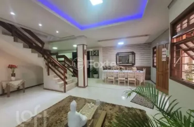 Casa com 4 quartos à venda na rua dois de novembro, 530, primor, sapucaia do sul, 286 m2 por r$ 1.330.000