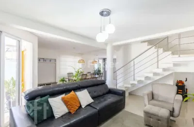 Casa com 4 quartos à venda na Rua Tenente Antônio João, 785, Nossa Senhora das Graças, Canoas, 245 m2 por R$ 1.779.000