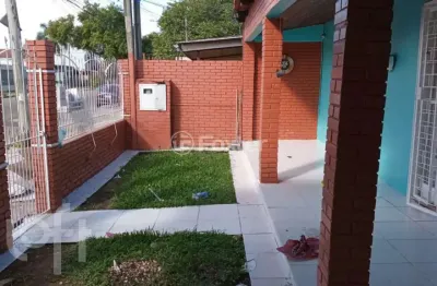 Casa com 3 quartos à venda na rua araçá, 1790, harmonia, canoas, 47 m2 por r$ 390.000