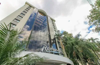 Kitnet / stúdio à venda na avenida coronel lucas de oliveira, 995, bela vista, porto alegre, 30 m2 por r$ 450.000