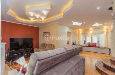 Casa com 4 quartos à venda na rua alfredo miranda obino, 90, jardim itu sabará, porto alegre, 350 m2 por r$ 1.889.900