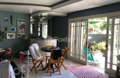 Casa com 4 quartos à venda na rua tocantins, 937, lomba do pinheiro, porto alegre, 382 m2 por r$ 1.990.000