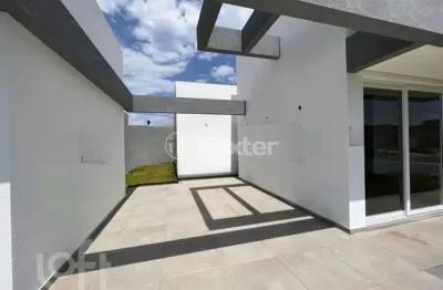 Casa em condomínio fechado com 3 quartos à venda na rua honorio ferreira da silva, 2009, arco íris, capão da canoa, 150 m2 por r$ 1.280.000
