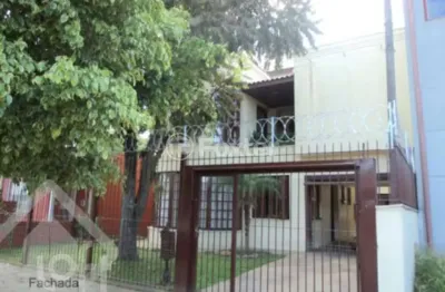 Casa com 3 quartos à venda na rua vítor valpírio, 240, anchieta, porto alegre, 351 m2 por r$ 1.702.000