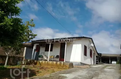 Casa com 1 quarto à venda na rua carlos superti, 105, vila nova, porto alegre, 484 m2 por r$ 320.000