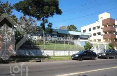 Casa com 3 quartos à venda na avenida taquary, 390, cristal, porto alegre, 450 m2 por r$ 2.835.000