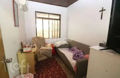 Casa com 3 quartos à venda na avenida são sebastião, 197, nonoai, porto alegre, 200 m2 por r$ 490.000