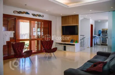 Casa com 3 quartos à venda na rua país de gales, 504, marechal rondon, canoas, 204 m2 por r$ 1.590.000