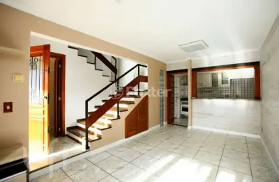 Casa com 3 quartos à venda na rua waldomiro schapke, 730, partenon, porto alegre, 123 m2 por r$ 610.000
