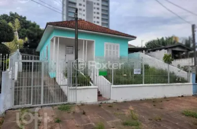 Casa com 3 quartos à venda na rua pedro lerbach, 818, centro, esteio, 726 m2 por r$ 609.999