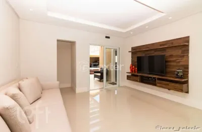 Casa com 3 quartos à venda na avenida inconfidência, 1735, marechal rondon, canoas, 339 m2 por r$ 2.350.000