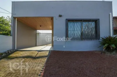 Casa com 2 quartos à venda na rua jacicoema, 368, guarujá, porto alegre, 97 m2 por r$ 480.000