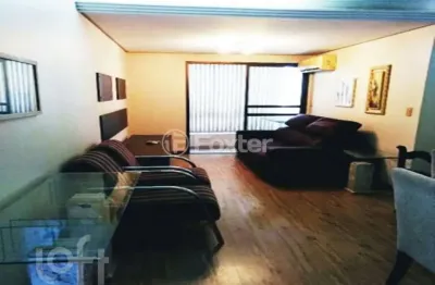 Apartamento com 3 quartos à venda na rua fioravante milanez, 220, centro, canoas, 53 m2 por r$ 765.000