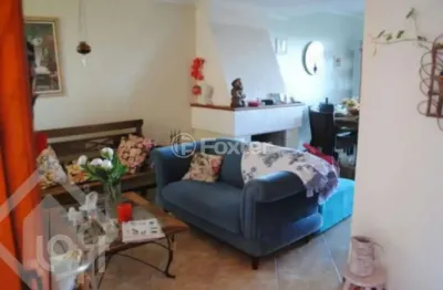 Casa com 3 quartos à venda na rua dos guananas, 263, espírito santo, porto alegre, 300 m2 por r$ 720.000