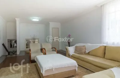 Casa com 5 quartos à venda na rua matias josé bins, 370, três figueiras, porto alegre, 540 m2 por r$ 2.680.000