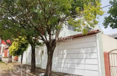 Casa com 4 quartos à venda na rua querubim costa, 187, coronel aparício borges, porto alegre, 258 m2 por r$ 820.000