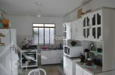 Casa com 3 quartos à venda na estrada joão vedana, 511, cavalhada, porto alegre, 300 m2 por r$ 650.000