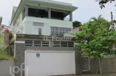 Casa com 5 quartos à venda na rua oscar tollens, 98, santa tereza, porto alegre, 400 m2 por r$ 750.000